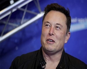 Musk sells $4B in Tesla shares, presumably for Twitter deal