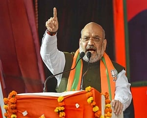 Nehru's 'insertion' of Article 370 caused Kashmir issue, Modi resolved problem, says Shah