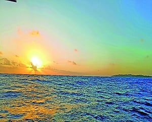 Nirvana with tea & sea