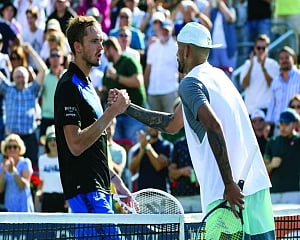 No.1 Medvedev knocked out