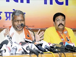 Marandi cautions Soren over 'scam' in Excise Dept
