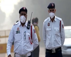 2.6 lakh vehicles fined more than Rs 260 crore over pollution in Delhi