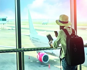 Flight delayed? Now take a walk!