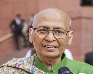 Recovery of currency in RS: Singhvi demands probe