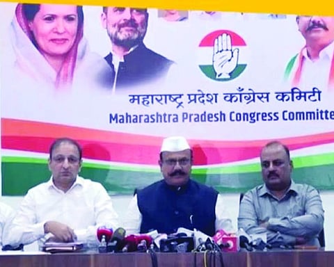Congress-VBA seat sharing pact for BMC elections