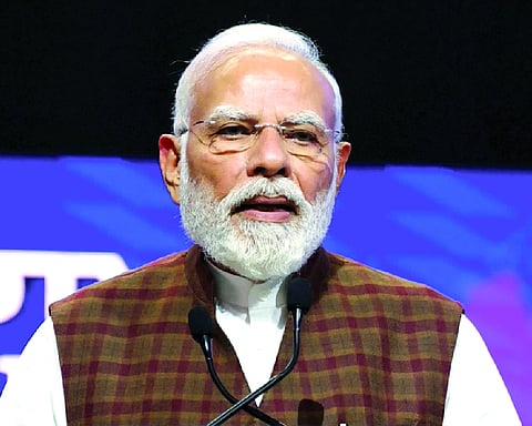 Country will soon be freed from Naxal menace: PM