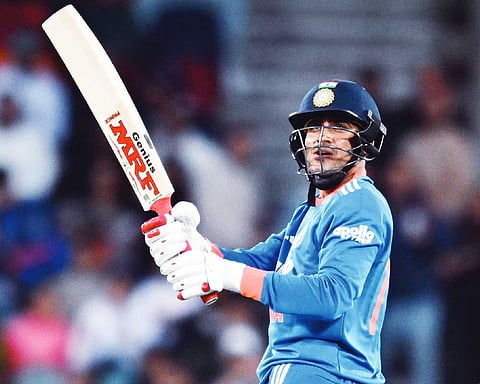 Gill must step up as India eye edge over Australia