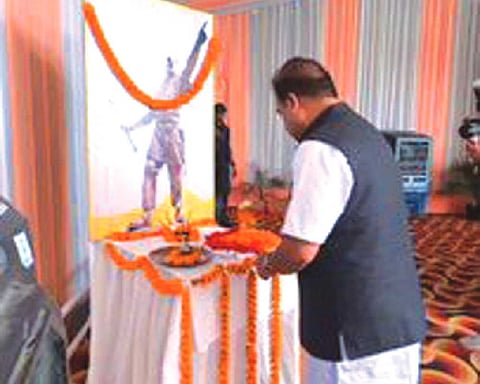 Himanta pays tribute to Lachit Barphukan