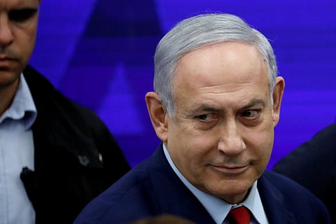 Netanyahu seeks pardon in graft charges