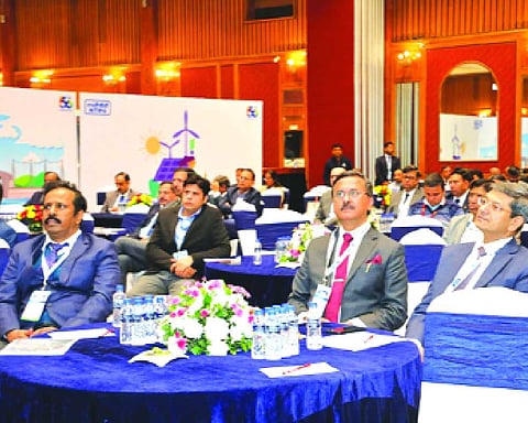 NTPC hosts lenders’ meet, charts ambitious green energy expansion