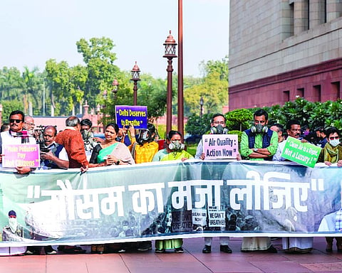 Opposition leaders protest in Parliament over Delhi air pollution