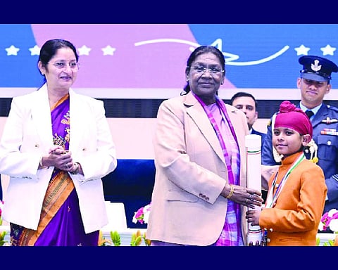 President confers PM Rashtriya Bal Puraskar to 20 children
