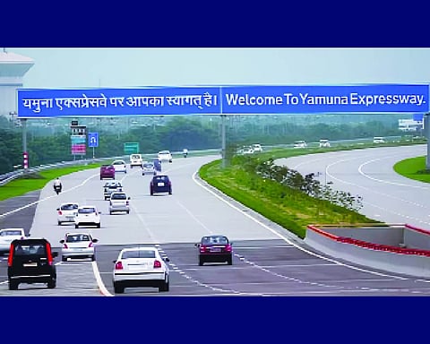 Speed limit on Noida and Yamuna Expressway reduced