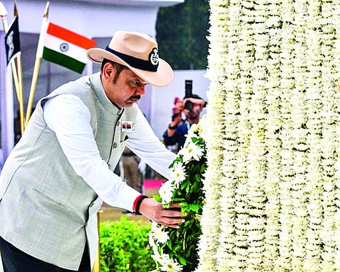 Their sacrifices inspire us: Fadnavis on Police Commemoration Day