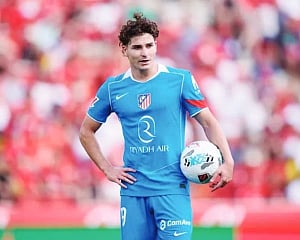 Álvarez Hat-Trick Seals 3-2 Win for Atlético