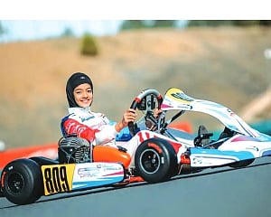 10-Year-Old Atiqa Mir Wins UAE Race from Pole