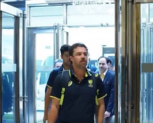 Australian team arrives in Pakistan for Champions Trophy