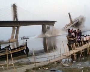 Bihar bridge collapse incidents: SC says officers suspended, brought back after furore settled