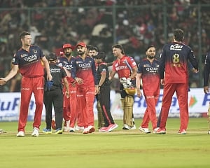 Bowlers sparkle in Punjab Kings' five-wicket win over Royal Challengers Bengaluru