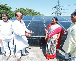 CM Rekha launches project to generate 55 MW solar power
