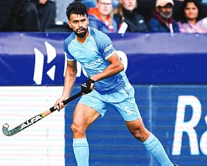 Davis Cup: Dhakshineshwar fielded against Switzerland