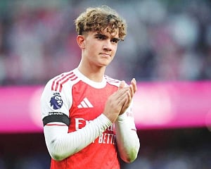 Dowman could become youngest Champions League player