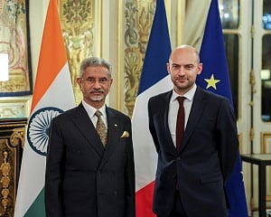 EAM Jaishankar meets French counterpart Barrot in Paris