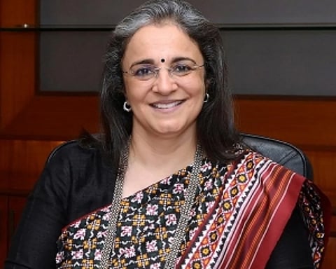 Govt invites application for SEBI chief post