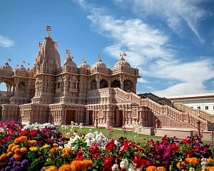 India condemns vandalism at temple in California