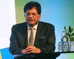 India's goods, services exports may cross USD 900 bn this yr: Goyal
