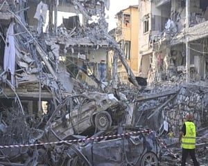 Iran retaliates after Israeli strikes target its nuclear programme, military