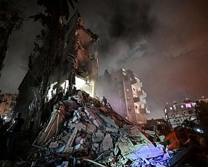 Israel's military warns Iranians to evacuate arms-making facilities, signalling possible new strikes