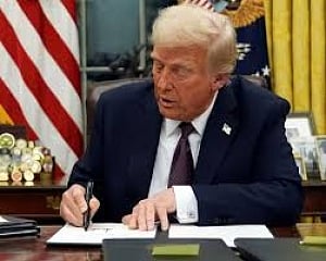 Lawsuit challenges Trump administration crackdown on international students