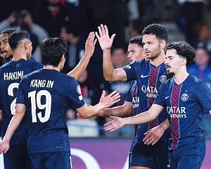 Ligue 1 leader PSG faces bitter rival Marseille, Lille looks to stay unbeaten