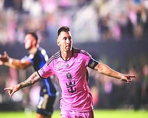 Luis Suarez and Lionel Messi team up to launch a soccer club in Uruguay