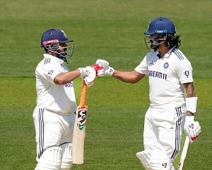 Lunch: Rahul close in on ton, Pant run-out for 74 as India reach 248/3