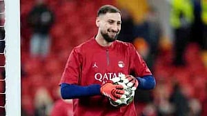 Man City signs Donnarumma