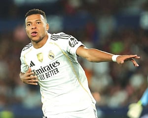 Mbappé scores twice in Real Madrid’s 4-1 win over Levante