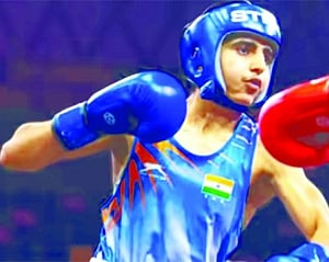 Minakshi assures India of medal