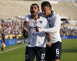 Monterrey advances to knockout rounds at the Club World Cup with 4-0 victory over Urawa