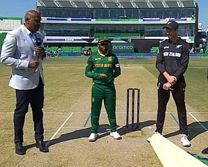New Zealand opt to bat against South Africa in Champions Trophy semifinal