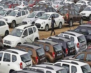 No fuel to overage vehicles rule spurs rise in queries for buying second-hand cars from Delhi