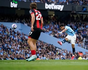 Omar Marmoush scores stunning goal as Kevin De Bruyne says goodbye to Man City