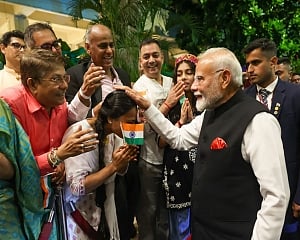 PM Modi accorded grand ceremonial welcome at Colombo's Independence Square