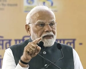 PM Modi slams TMC over Murshidabad violence, teacher scam; describes Bengal govt as 'nirmam sarkar'