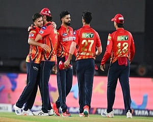 Punjab Kings restrict RCB to 190/9 in IPL final