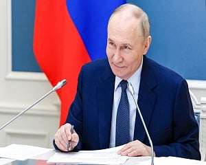 Putin says United Arab Emirates possible site for his meeting with Trump