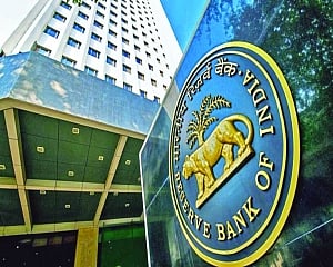 RBI shields India from global turbulence, spur domestic growth
