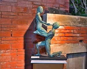 Sculpting the Unseen