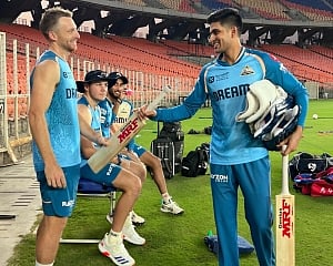 Shubman Gill is mix of both Rohit Sharma and Virat Kohli as captain, says Jos Buttler